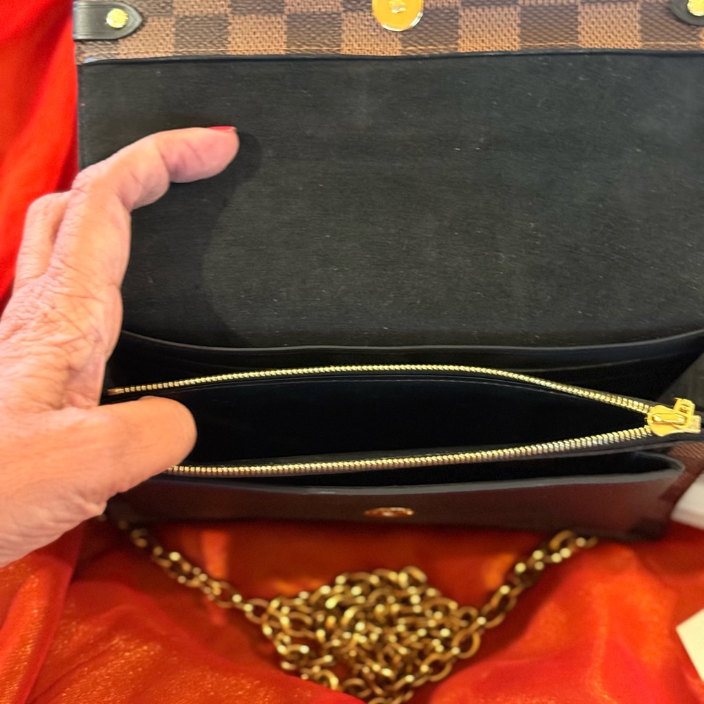 Louis Vuitton Checkered Brown and Black Crossbody Bag - Picture 7 of 11